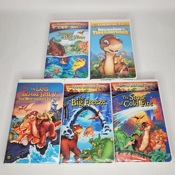 The Land Before Time Lot of 5 VHS Tapes 90s Vintage - Picture 1 of 2